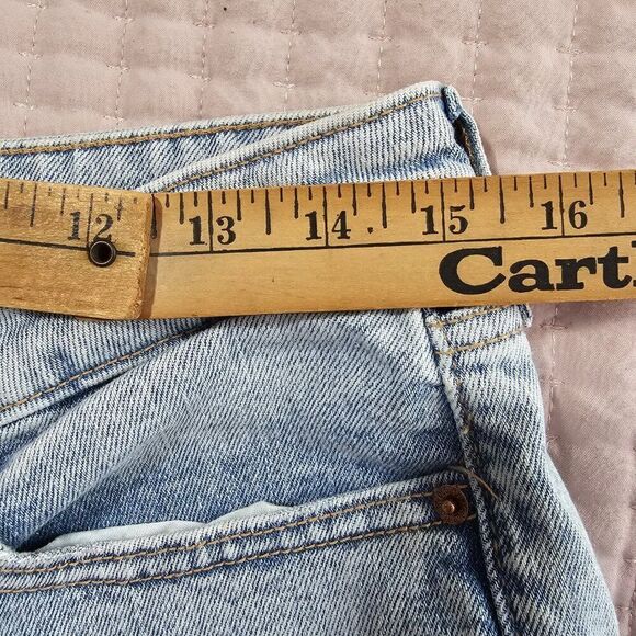 NWOT OLD NAVY HIGH RISE O.G. STRAIGHT LIGHT WASH JEANS SIZE 10 WMNS - Picture 14 of 15